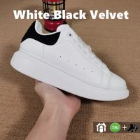 #Color16