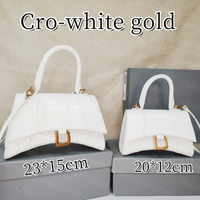 Cro-white-Gold